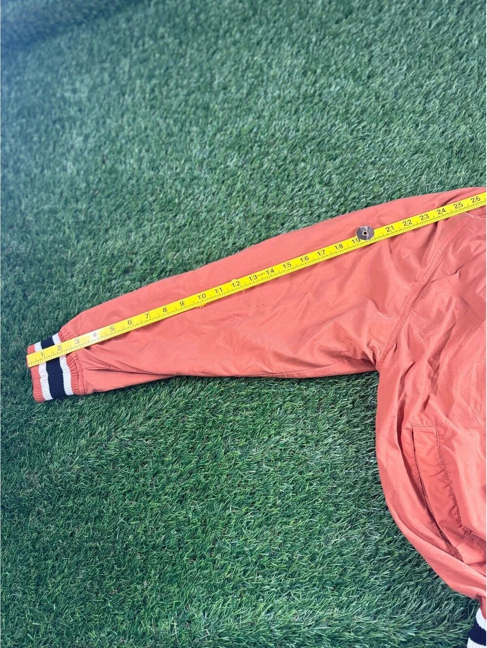 Starter 90s Orange Nylon Pullover Windbreaker, Unisex Adults size M